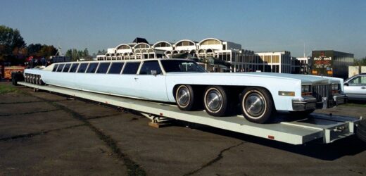 World's longest car stretches to 100ft and has swimming pool and ...